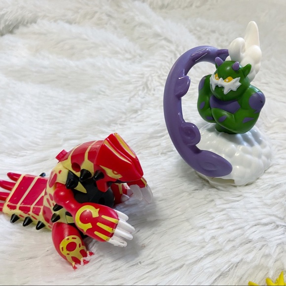 Pokemon Lot of 15 Toys - Picture 5 of 5